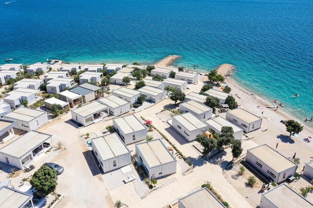 Buqez Eco Resort - Beach Villa 12 - Seaview Pakostane