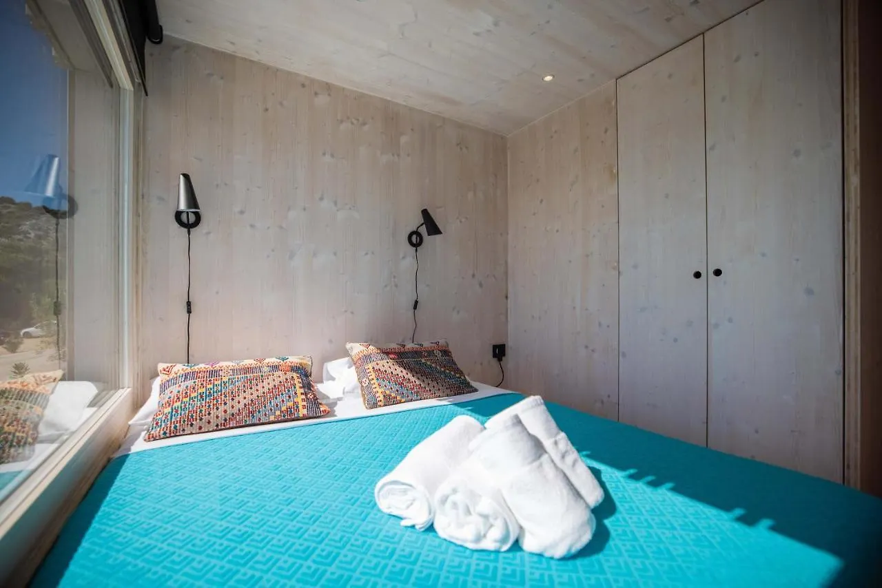 Buqez Eco Resort - Beach Villa 12 - Seaview Pakostane