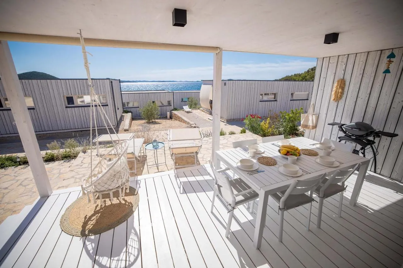 Buqez Eco Resort - Beach Villa 12 - Seaview Pakostane 0*,  Croatia